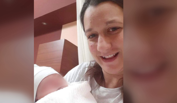 Родилка обиколи четири болници в три града за да роди