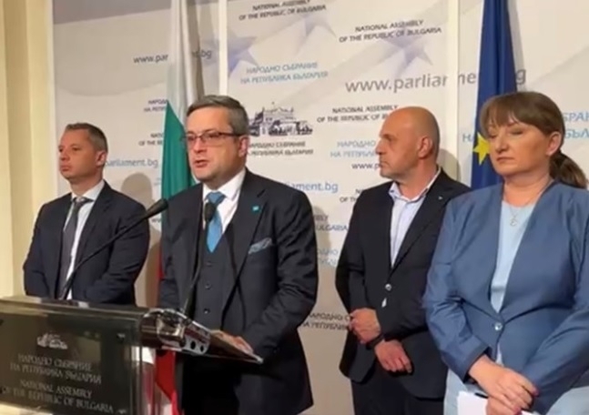 Мерките обявени днес от управляващата коалиция са популизъм и безотговорност