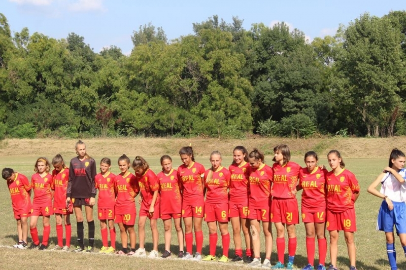 Днес се състоя футболен турнир за момичета „Селановци 2018”, финансиран