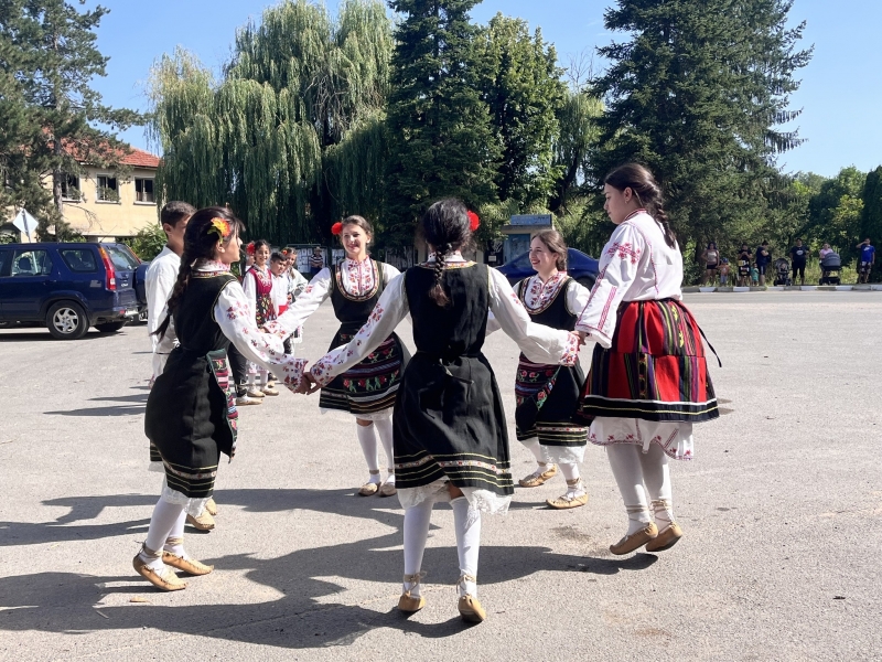 Три от проектите по Общинския фонд за подкрепа на местни