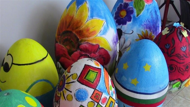 Специална Великденска украса ще зарадва деца и възрастни пред Общинската