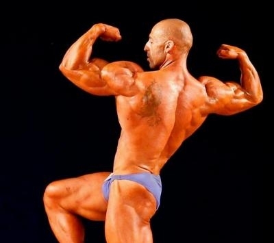 Състезателят по културизъм от Козлодуй Даниел Рошков спечели сребърен медал