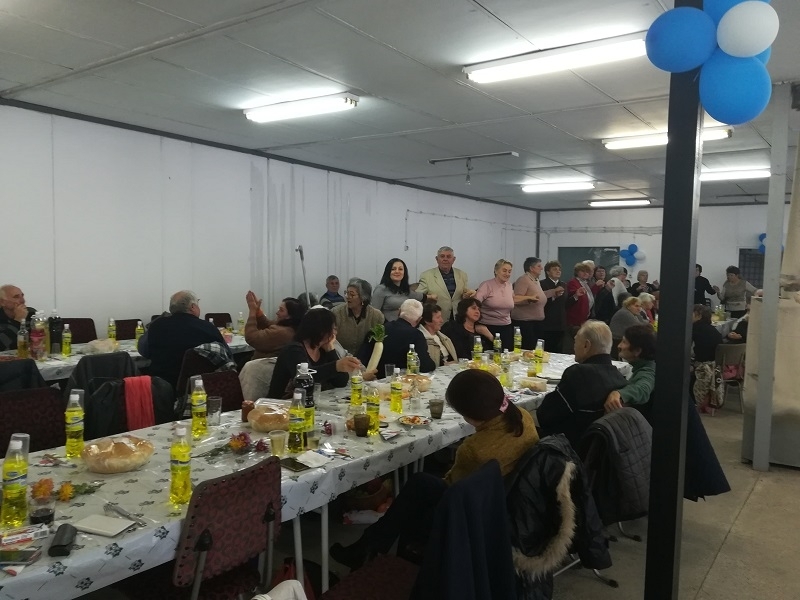 На 21 ноември православната църква отбелязва празника Въведение Богородично а