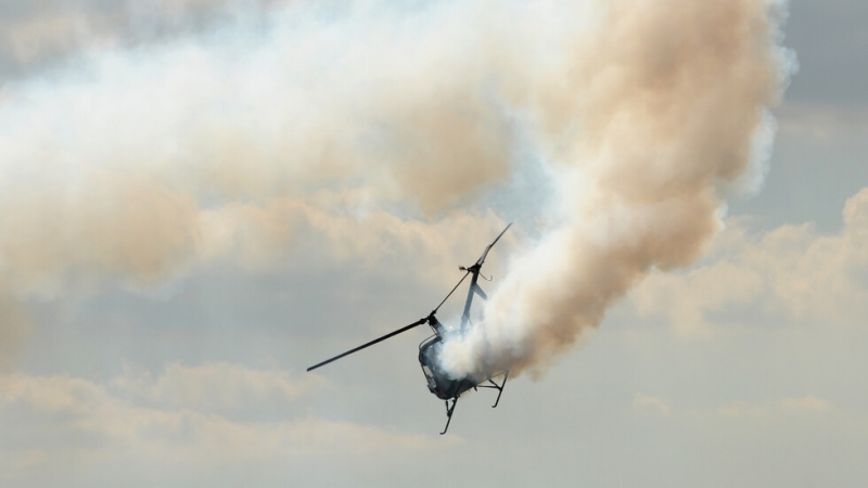 Трима загинаха при падане на хеликоптер за гасене на пожари в Измир