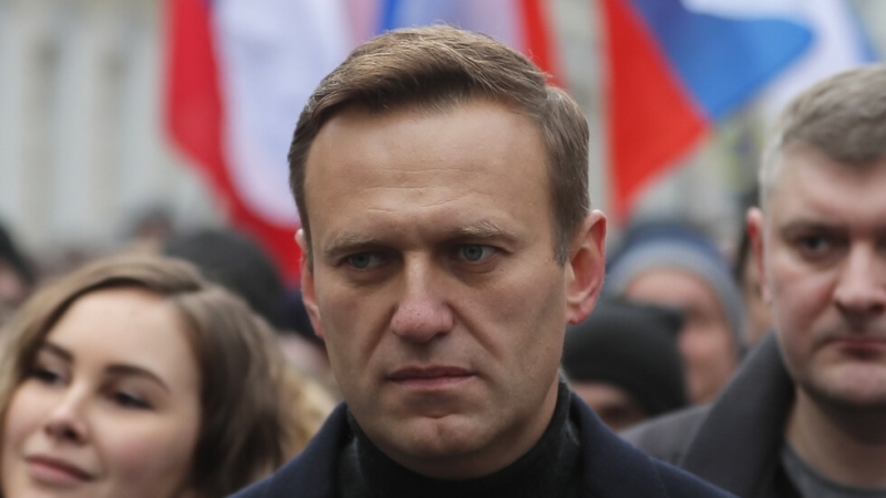 Руската полиция съобщи че иска да разпита опозиционера Алексей Навални