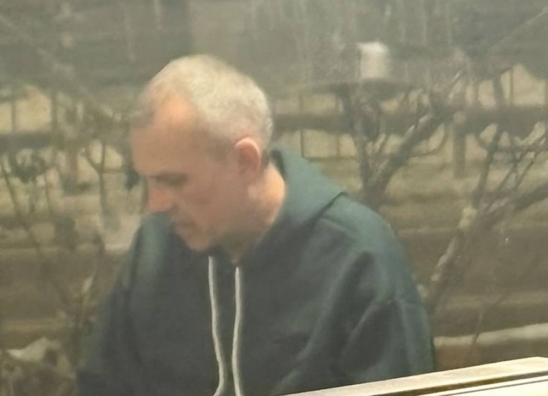 Мъжът уличен да яде и пие без пари по врачанските