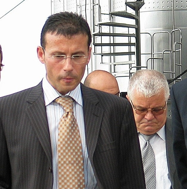 Миню Стайков е продал бизнесът си с производство на алкохол