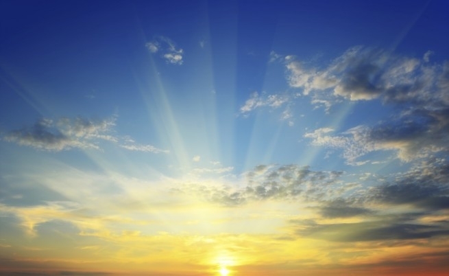 Днес ще бъде предимно слънчево и горещо но около и след