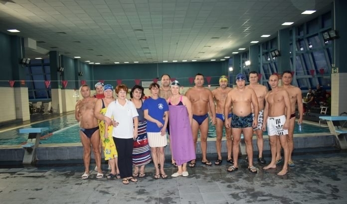 19 души участваха в турнира по плуване организиран от АЕЦ