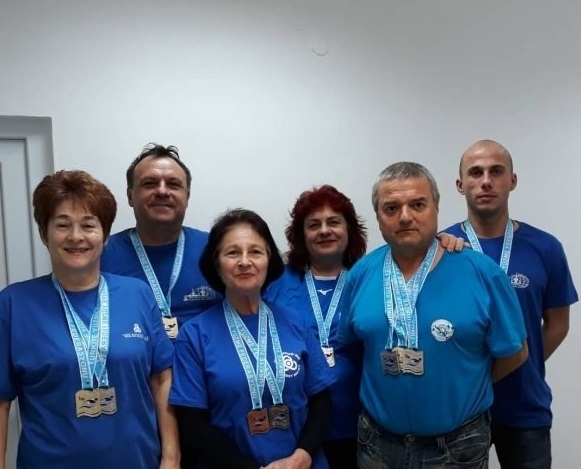 Плувците от секция Плуване към АЕЦ Козлодуй се върнаха с