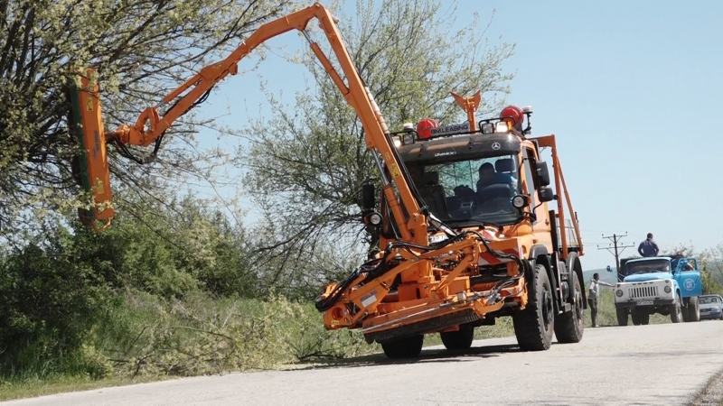 ОП Чистота започна почистването на четвъртокласната пътна мрежа на територията