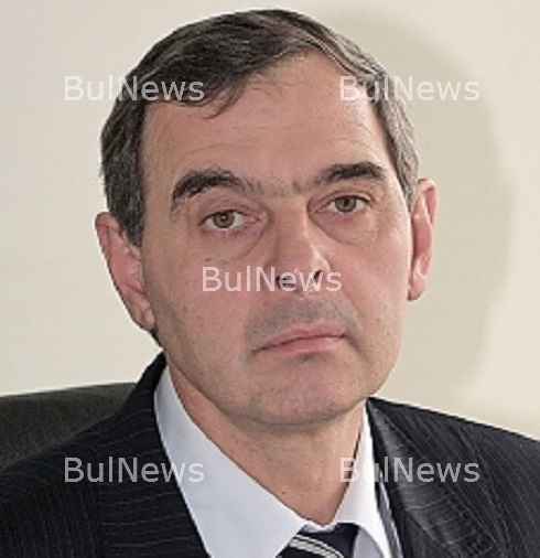Поклонението пред д-р Дарин Драганов е утре в Мездра
