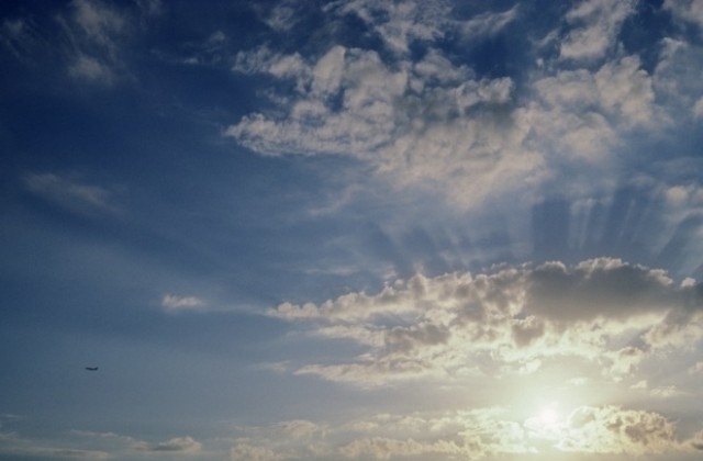 Днес ще преобладава облачно време и главно в Западна и