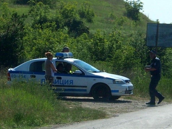 Крадци разбиват по около 1200 апартамента всяка Коледа Това показват