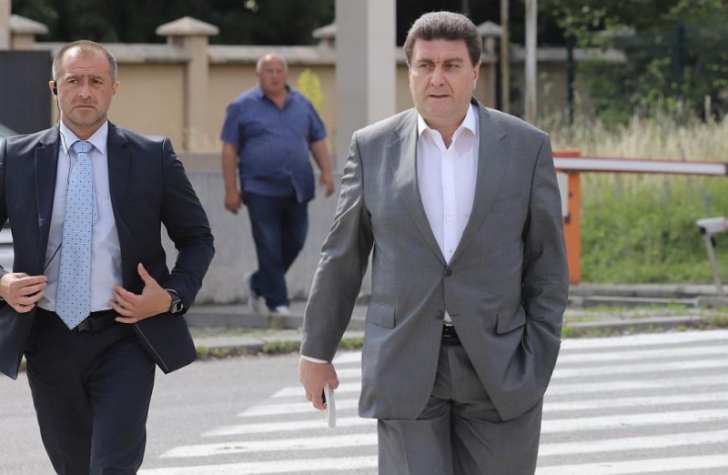 Бившият шеф на Лукойл Валентин Златев е призован на разпит