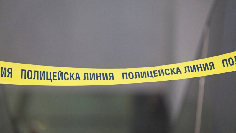 Жена нападна друга с нож на детска площадка в Своге