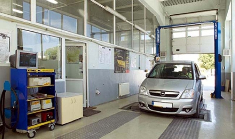 Всички данни от техническите прегледи на автомобилите да се въвеждат