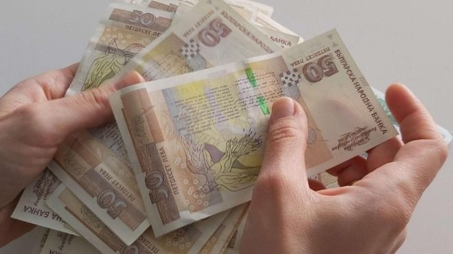 Некоректни работодатели изплатиха близо 300 000 лева забавени заплати във