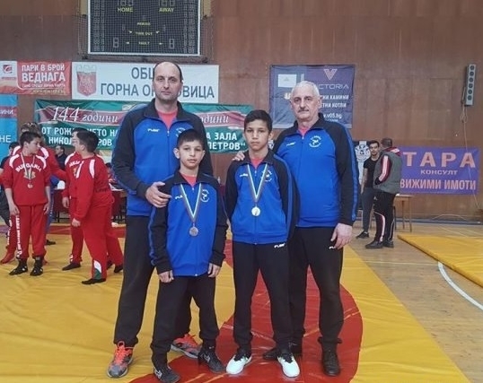 Малките борци от спортния клуб по борба Селановци 93 се