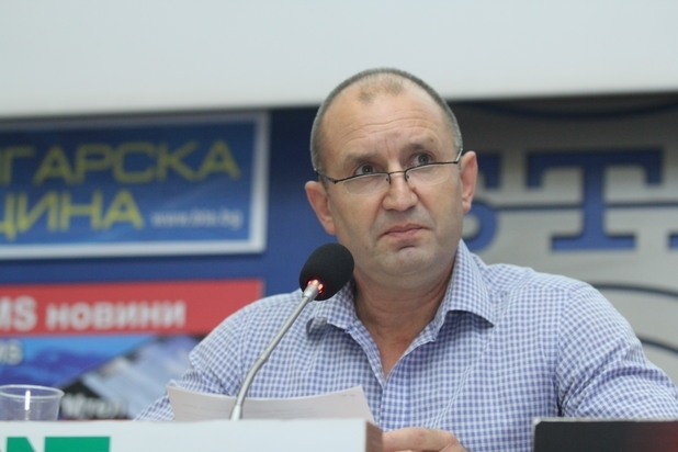 Румен Радев е политик на годината