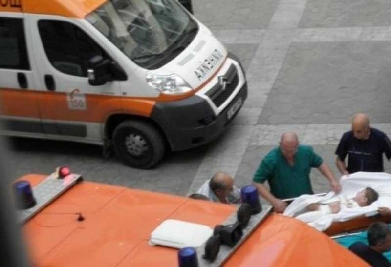 Водач на лек автомобил Фолксфаген Пасат е блъснал дете във