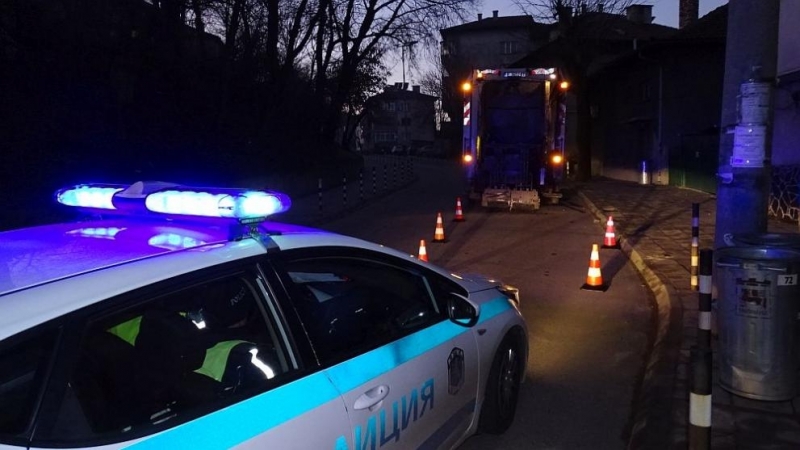 ТИР е блъснал и убил пешеходец край Видин съобщиха от