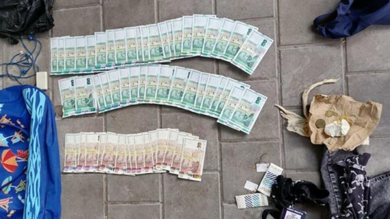 Мъж на 41 години и момиче на 15 години са