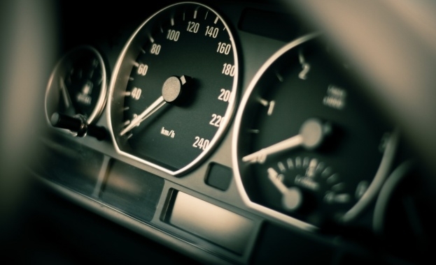 Готвят революционни промени за периодичните технически прегледи на автомобилите съобщават