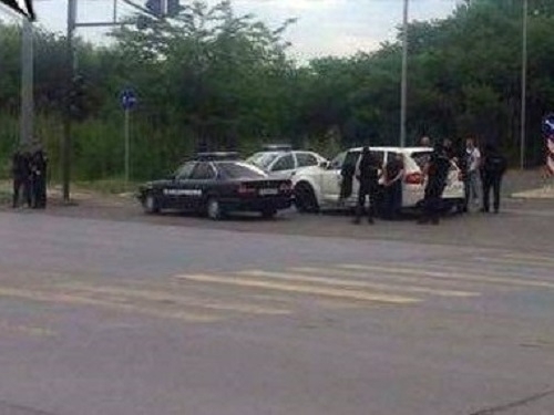 Задържан e бус с 14 нелегални мигранти край Китен пише