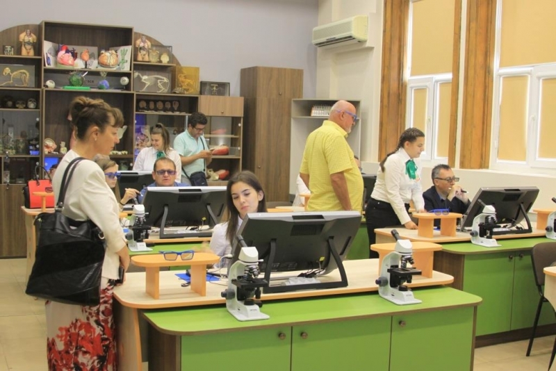 Днес Средно училище Христо Ботев във Враца бе домакин на