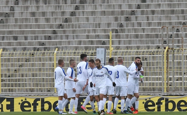 Oтборът на Монтана постигна успех с 3 2 над Левски в