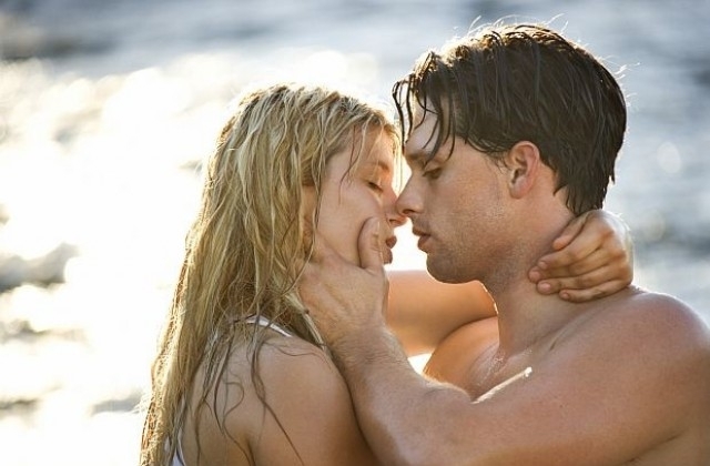 Целувките Без тях не може особено когато има любов между