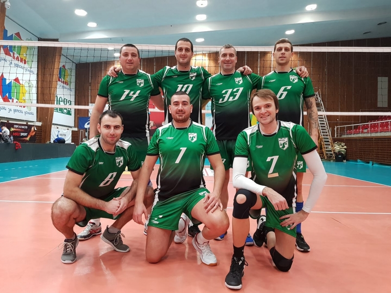 Волейболният отбор на Спартак Враца се поздрави с победа в
