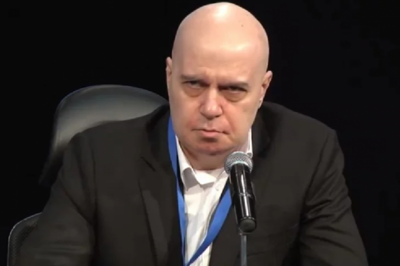 Слави Трифонов влезе остро на Бойко Борисов за записа изтекъл