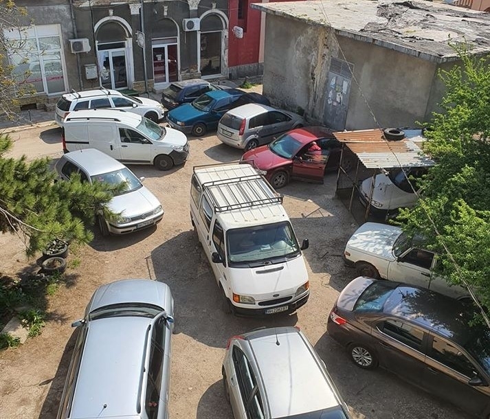 Надпревара по безумно паркиране е имало вчера във Видин а