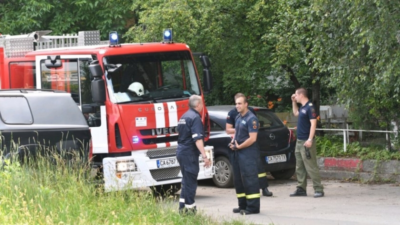 Огнеборци са оказали помощ на жена в тежко състояние в