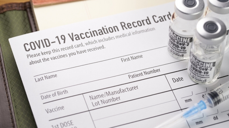 Първи фалшифицирани сертификати за ваксинация срещу COVID 19 се появиха в