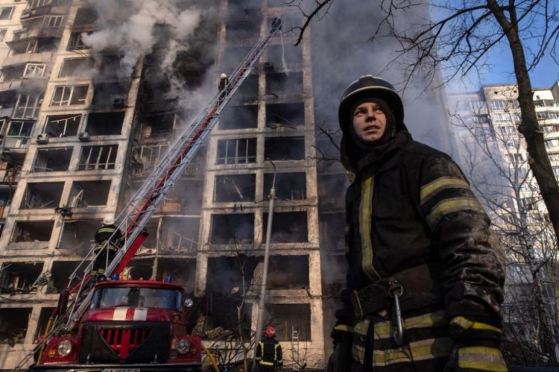 Експлозии се чуват тази сутрин в Киев съобщи днес кметът