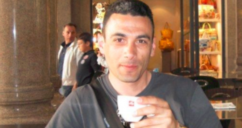 Лекарите във Военномедицинска академия в София вече 11 и ден се