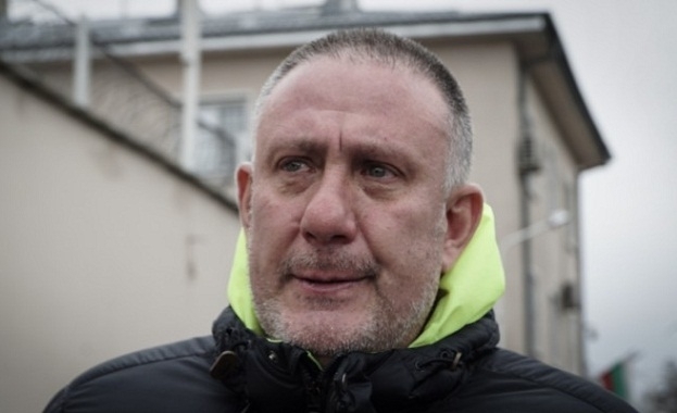 Доктор Иван Димитров обвинен в убийството на Жоро Дживизов Плъха призна