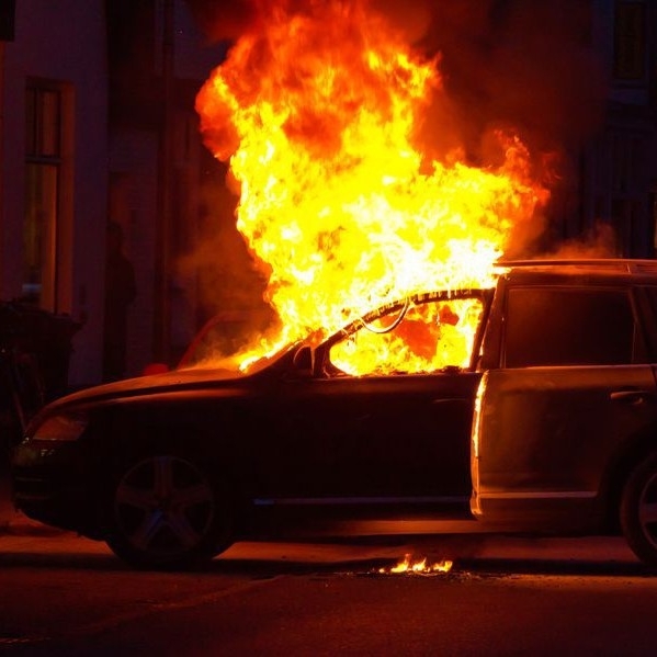 Автомобил Мерцедес CL 500 собственост на британски гражданин е бил