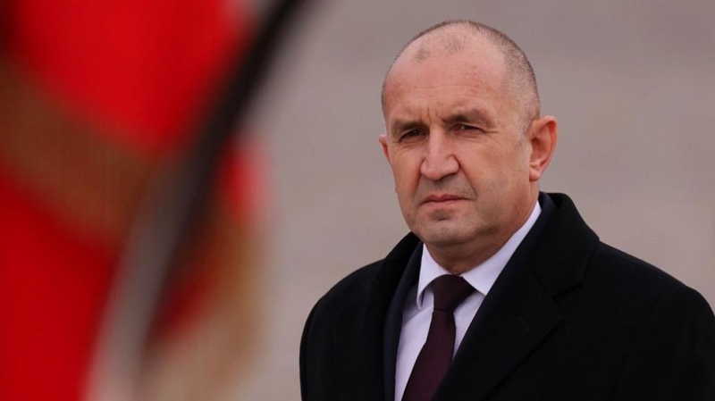 Ясни са имената на първите хора които ще станат част