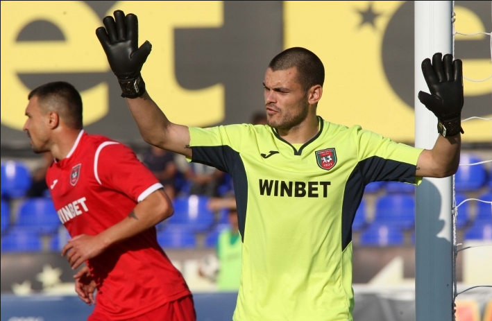 Лудогорец разби като гост Ботев Враца с 4 1 в мач от