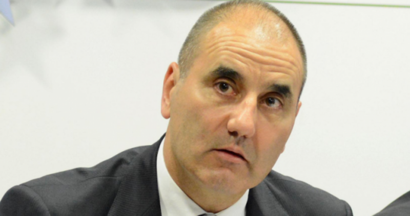 Цветан Цветанов напуска парламента остава само зам председател на партията който