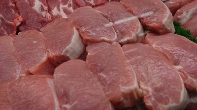 Скандалът с негодното говеждо месо в Полша излиза извън пределите