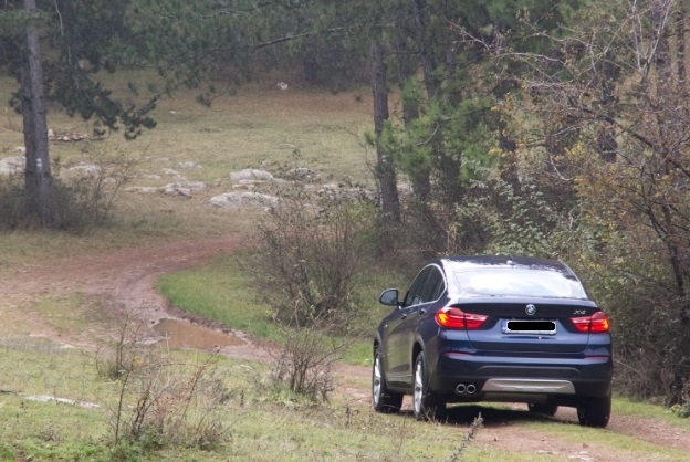 Кола обявена за международно издирване е открита в берковския квартал