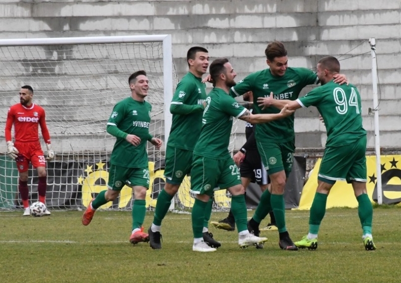 Чудо във Враца! "Ботев" победи "Берое" с 1:0, Бабунски отново герой /снимки/