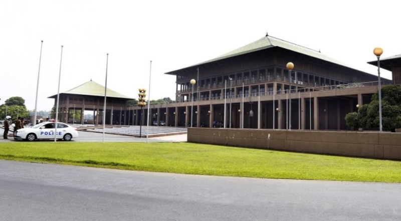 Депутати се сбиха в парламента на Шри Ланка във връзка