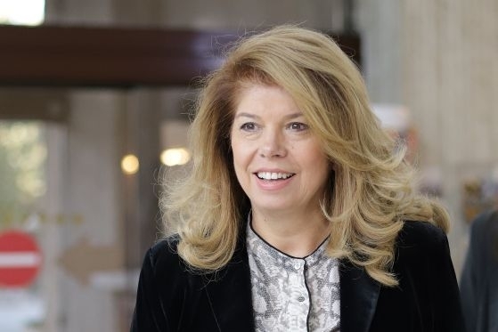 Какви са новите задачи на Илияна Йотова Като шести президент