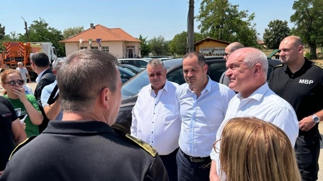 Идваме от Крайново имаше оперативка и ни запознаха каква е ситуацията